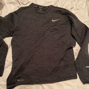 Men’s Nike running sweater